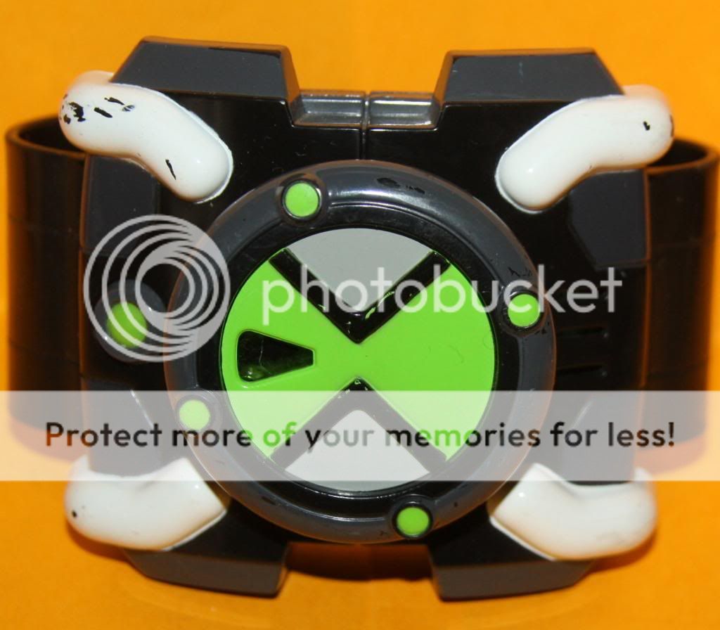 有关以下物品的详细资料: ben 10 omnitrix f/x watch (c)